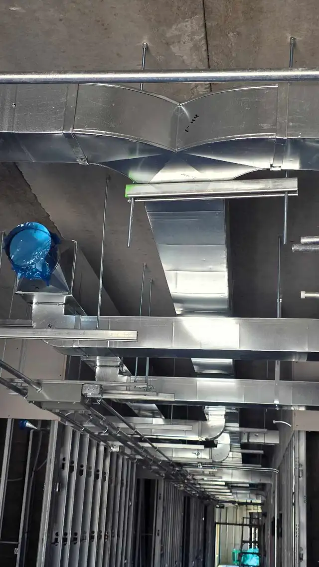 sheetmetal worker
