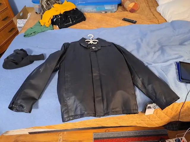 Men's leather jackets - Photo 4
