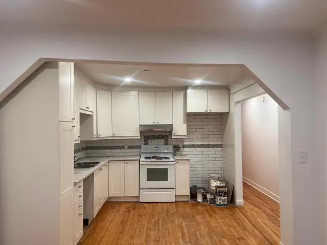 Grand 3.5 a Louer / Large 1-bedroom Apt for Rent - Photo 2