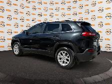 2015 Jeep Cherokee Low Km 4X4 H.seat B.cam R.start 1yr warranty - Photo 5