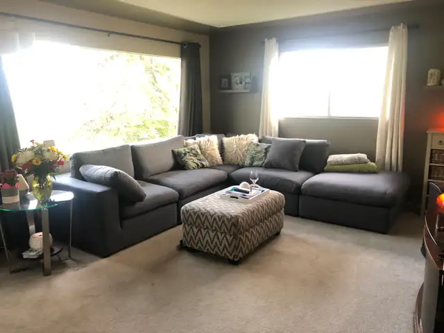 For sale: 6.7-Acre | 3-Bed Home   1,000 sq ft Heated Shop