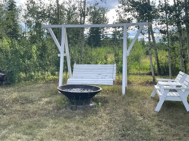 For sale: 6.7-Acre | 3-Bed Home   1,000 sq ft Heated Shop - Photo 7