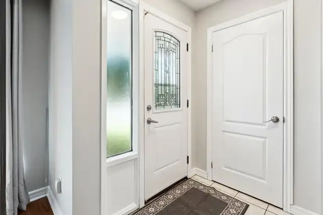 3 Beds 1 Bath House - Photo 2
