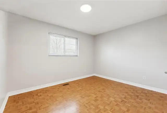 3 Beds 1 Bath House - Photo 6