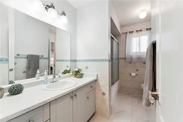3 Beds 1 Bath House - Photo 8