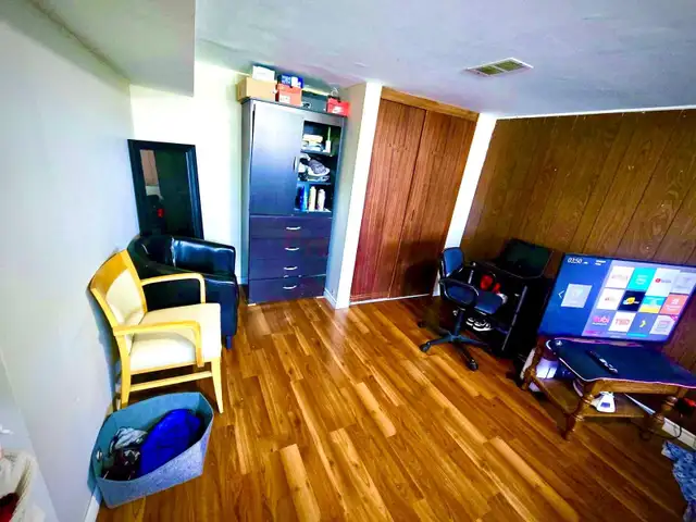 Shared Room for Rent - Photo 6