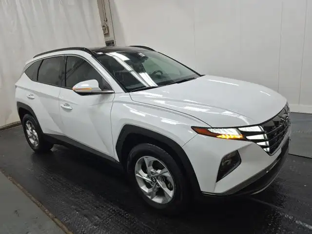 2023 Hyundai Tucson AWD 2.5L Preferred w/ Trend Pkg Leather, Moo - Photo 10