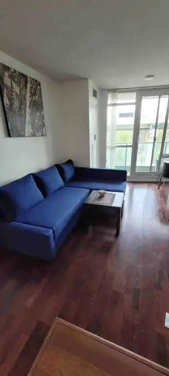 Luxury Furnished 1 Bedroom Condo | Downtown Toronto Waterfront - Photo 2