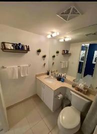 Luxury Furnished 1 Bedroom Condo | Downtown Toronto Waterfront - Photo 7