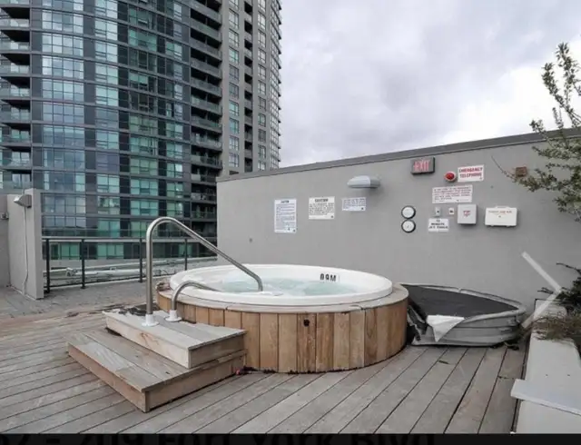 Luxury Furnished 1 Bedroom Condo | Downtown Toronto Waterfront - Photo 8