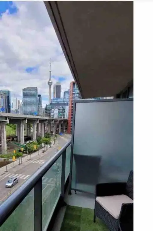 Luxury Furnished 1 Bedroom Condo | Downtown Toronto Waterfront - Photo 10