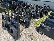 ASV RT30 48" 2000 lbs pallet forks