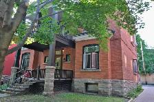 Very large 2-bedroom in Centretown: June 1 or July 1