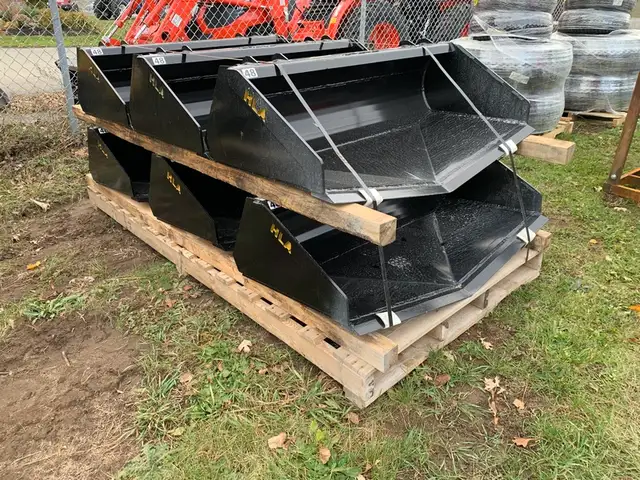 HLA CUSTOM SWALE V BUCKETS FOR SKID STEER - Photo 2