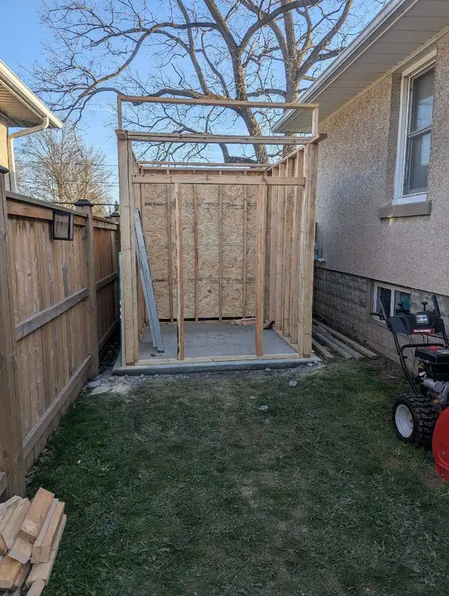 Custom Sheds - Photo 4