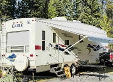 2006 Jayco Eagle 301RLS Fifth-Wheel