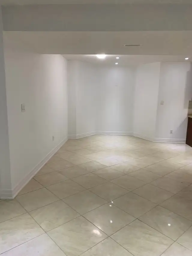 All inclusive New Large basement available for rent in Brampton - Photo 10