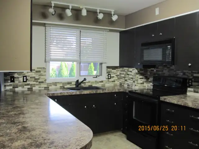 Lower Mission House -Large 4 bedroom top floor