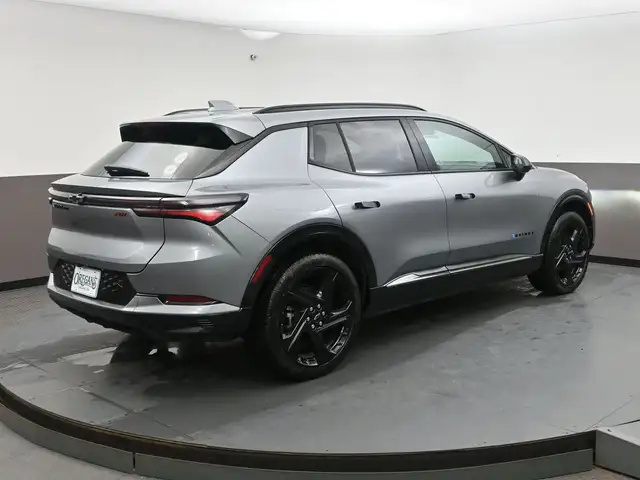 2026 Chevrolet Equinox RS EV LOW KMS!! ALMOST NEW! Just arrive - Photo 37