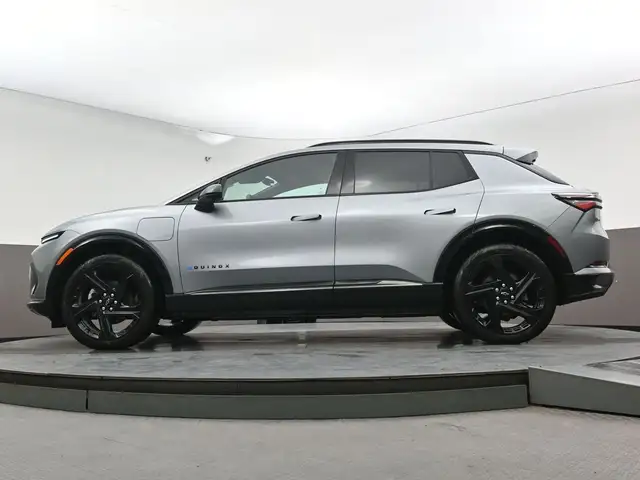 2026 Chevrolet Equinox RS EV LOW KMS!! ALMOST NEW! Just arrive - Photo 44