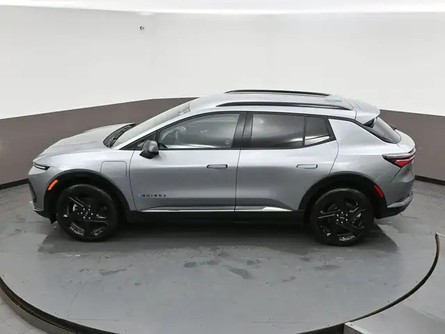 2026 Chevrolet Equinox RS EV LOW KMS!! ALMOST NEW! Just arrive - Photo 50