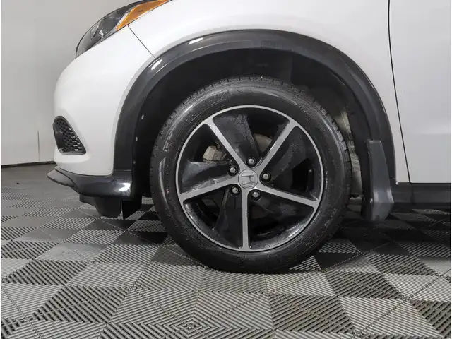 2022 Honda HR-V HR-V SPORT | CPO | AWD | 1-OWNER OFF-LEASE - Photo 9