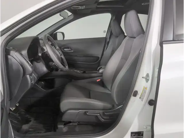 2022 Honda HR-V HR-V SPORT | CPO | AWD | 1-OWNER OFF-LEASE - Photo 11
