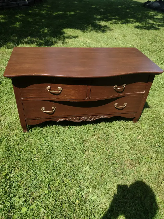 Antique 3 drawer dresser - Photo 7