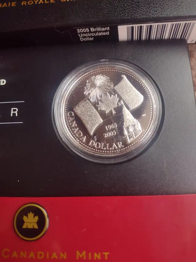 2005 Canadian silver dollar 99.99 silver beautiful coin - Photo 4