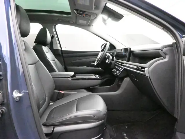 2025 Hyundai Tucson Preferred Trend AWD, Leather, Sunroof, Apple - Photo 31