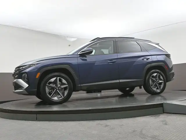 2025 Hyundai Tucson Preferred Trend AWD, Leather, Sunroof, Apple - Photo 41