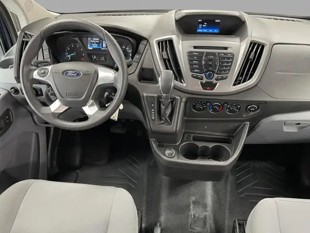 Ford Transit Passenger Wagon XLT 2019 - Photo 10