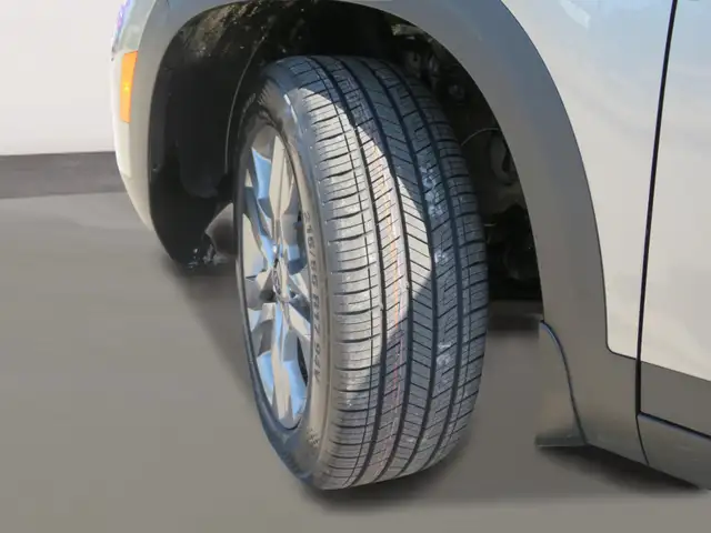 2023 Kia Seltos LX AWD - Photo 4