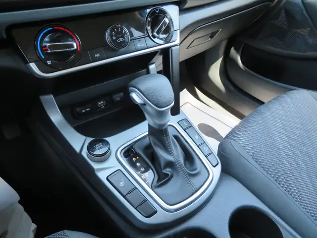 2023 Kia Seltos LX AWD - Photo 20