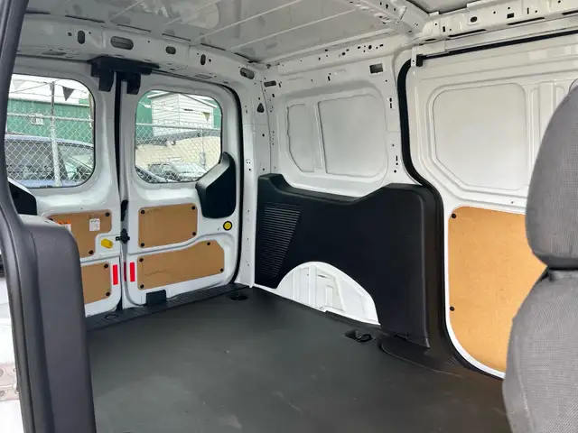 2016 Ford Transit Connect XLT w/Dual Sliding Doors - Photo 16