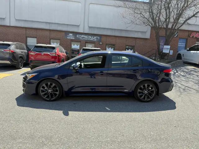 2025 Toyota Corolla Hybrid SE CVT AWD, SUNROOF, ALLOY WHEELS - Photo 4
