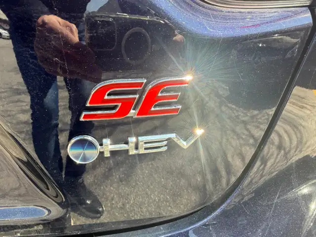 2025 Toyota Corolla Hybrid SE CVT AWD, SUNROOF, ALLOY WHEELS - Photo 7
