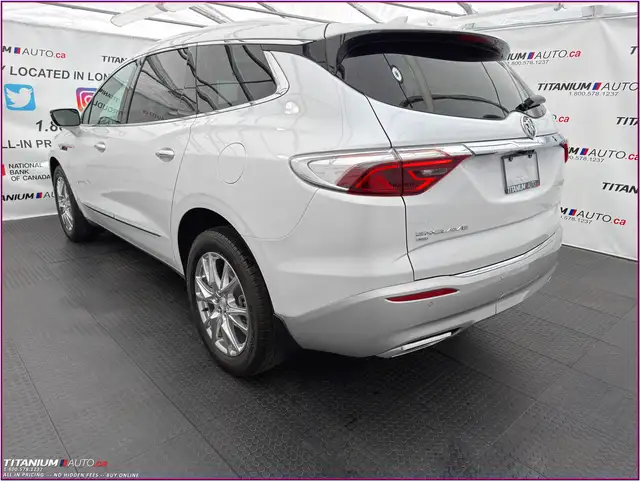 2022 Buick Enclave Premium-Massage Cooled Leather-Pano Roof-360 - Photo 8