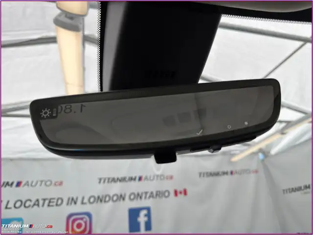 2022 Buick Enclave Premium-Massage Cooled Leather-Pano Roof-360 - Photo 21