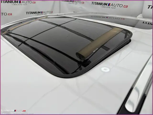 2022 Buick Enclave Premium-Massage Cooled Leather-Pano Roof-360 - Photo 33