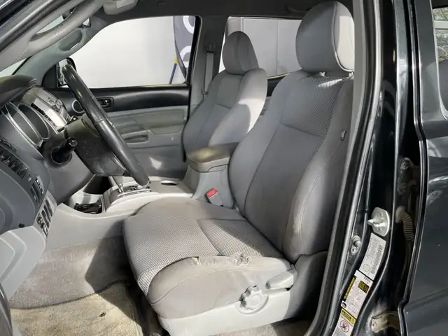 2009 Toyota Tacoma - Photo 12