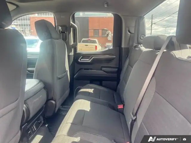 2024 GMC Sierra 1500 SLE - Photo 19