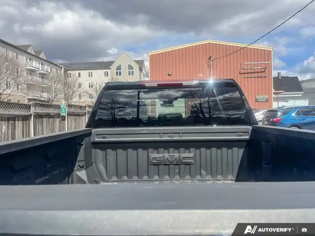 2024 GMC Sierra 1500 SLE - Photo 20