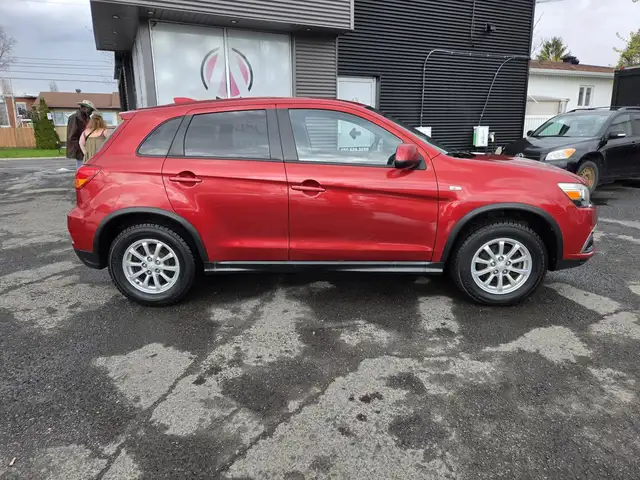 Mitsubishi RVR SE 2018 SE AWD MAGS BAS KILO - Photo 9