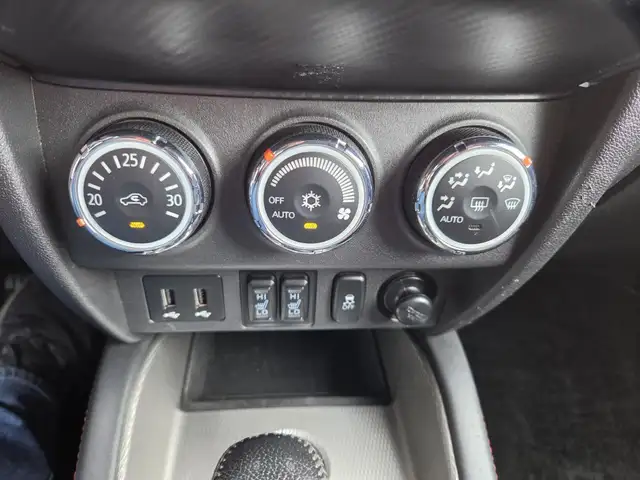 Mitsubishi RVR SE 2018 SE AWD MAGS BAS KILO - Photo 22