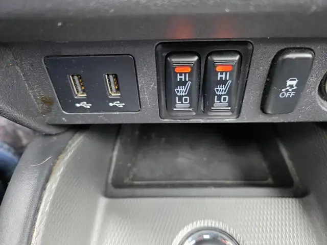 Mitsubishi RVR SE LIMITED 2018 SE LIMITED AWD MAGSTOIT PANO - Photo 21