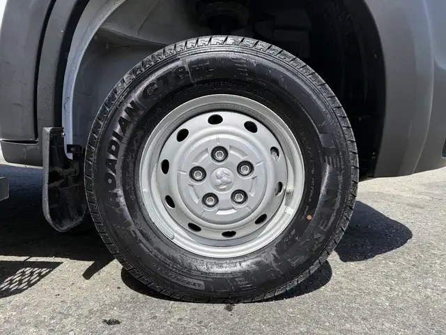 2021 Ram ProMaster 2500 159' High Roof 5 Passenger Wheelchair Ra - Photo 50