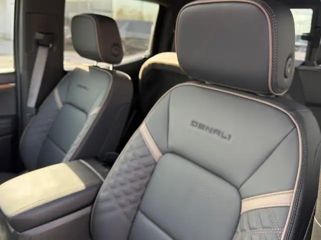 2026 GMC Canyon Denali - Photo 8