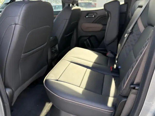2026 GMC Canyon Denali - Photo 9
