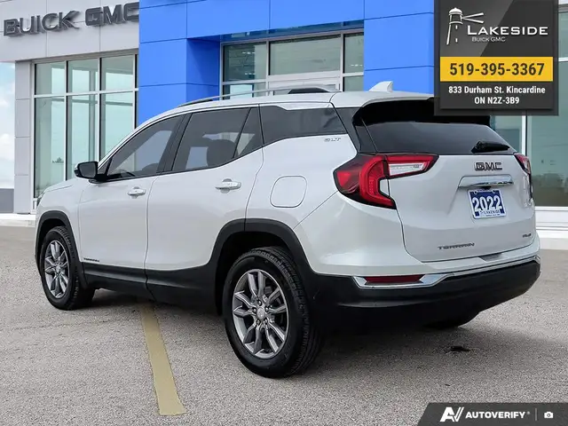 2022 GMC Terrain SLT Terrain SLT AWD - Photo 4